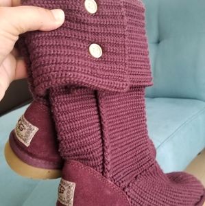 UGG CARDY BOOTS SZ 6